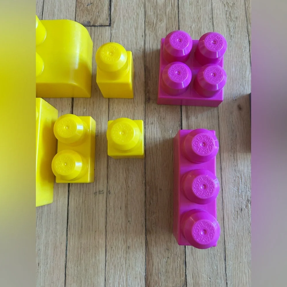 Colorful Mega Blocks Set / Bundle - Picture 4 of 7